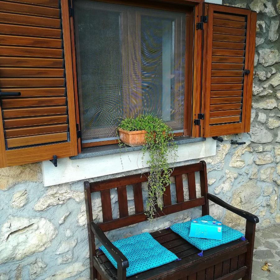 La Mandra, Cottage Tra Gli Ulivi Vico Equense Exterior foto